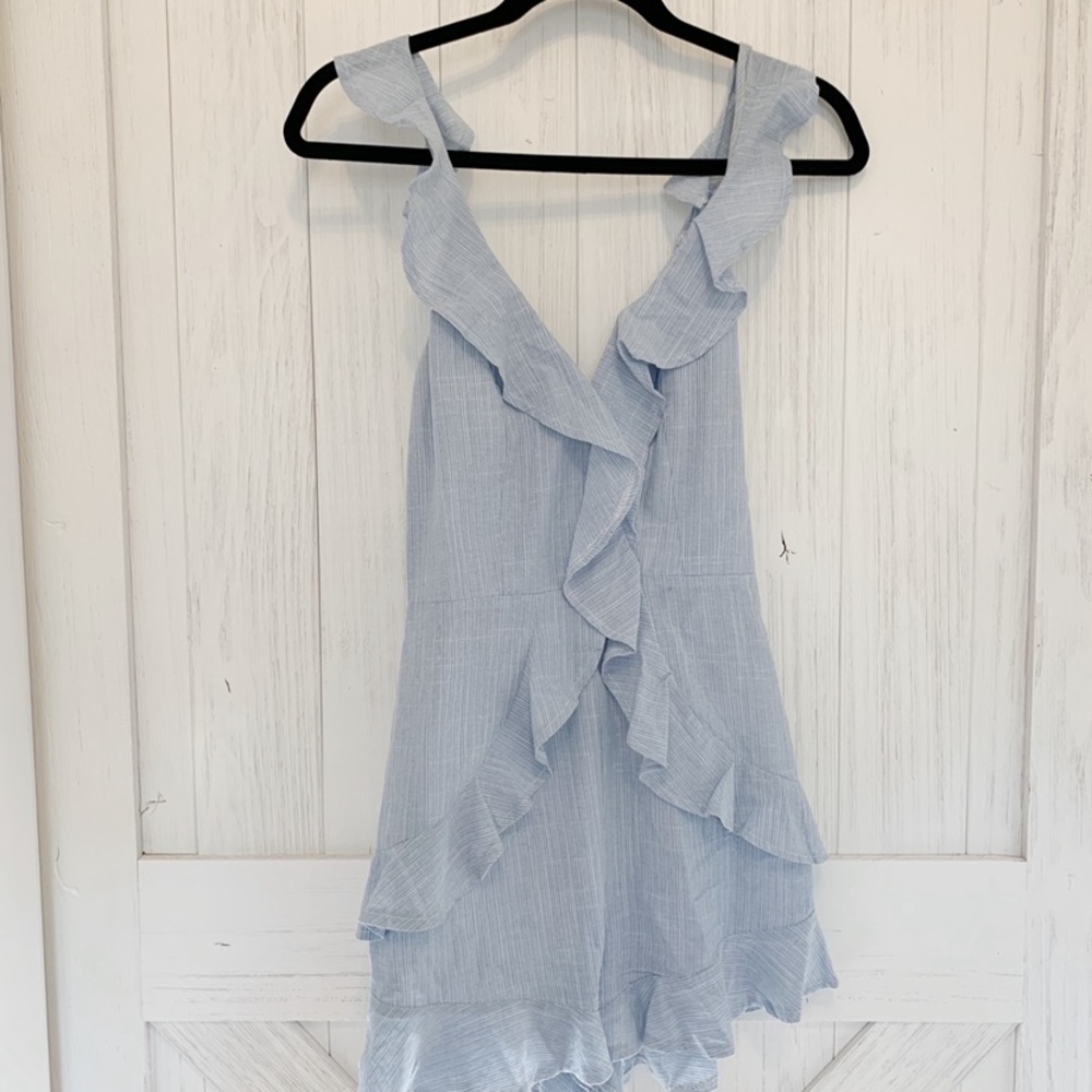 Simplee ruffled romper
